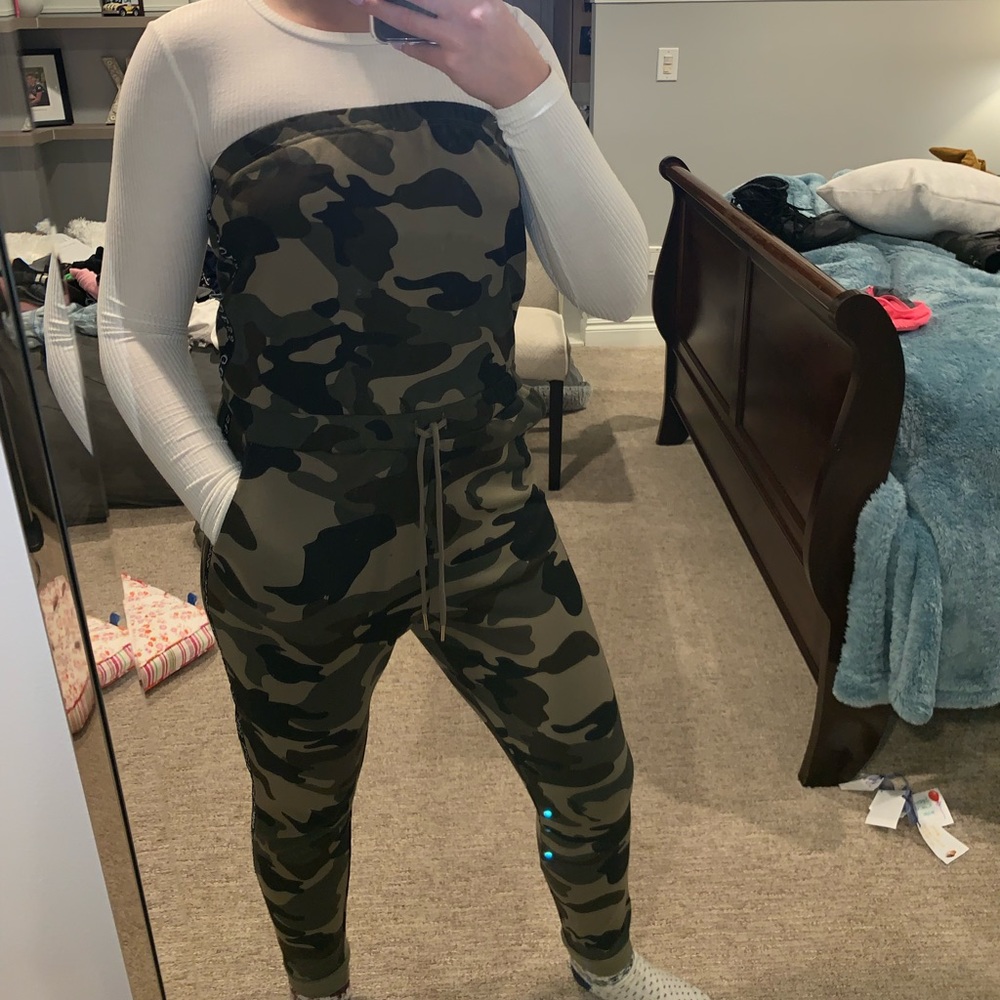 New with tags guess camo onesie